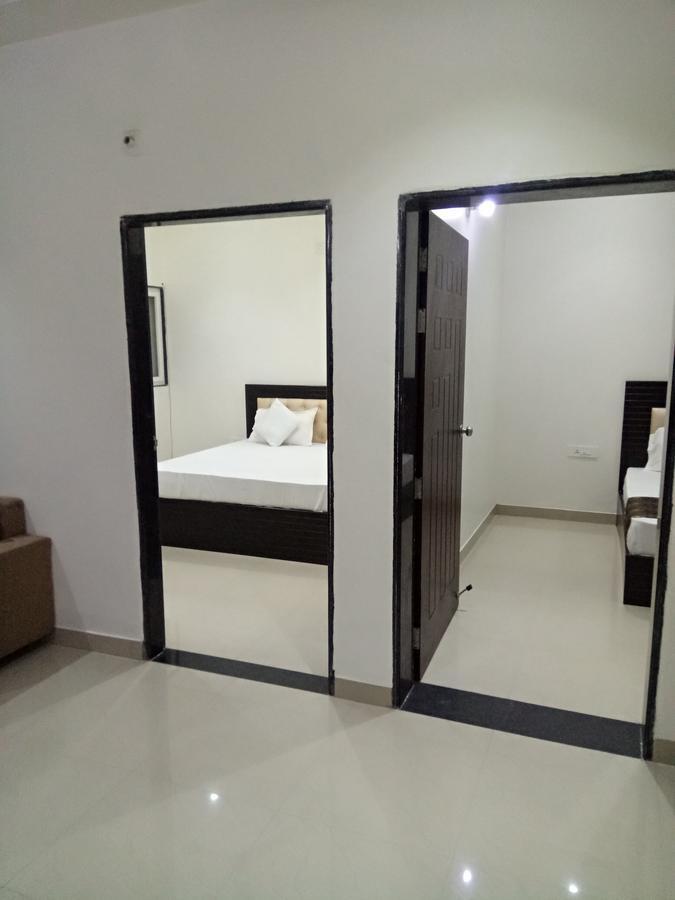 Anamsa Residency Ξενοδοχείο Vrindāvan Εξωτερικό φωτογραφία